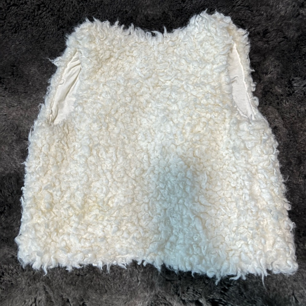 Cat & Jack Cream Sherpa Vest Size L 10/12 - Picture 2 of 7